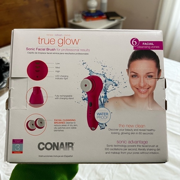 Sonic Facial Brush - Picture 1 of 2